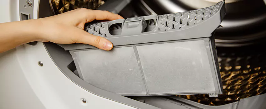 Signs Of A Clogged Dryer Lint Trap in Lakewood, Colorado